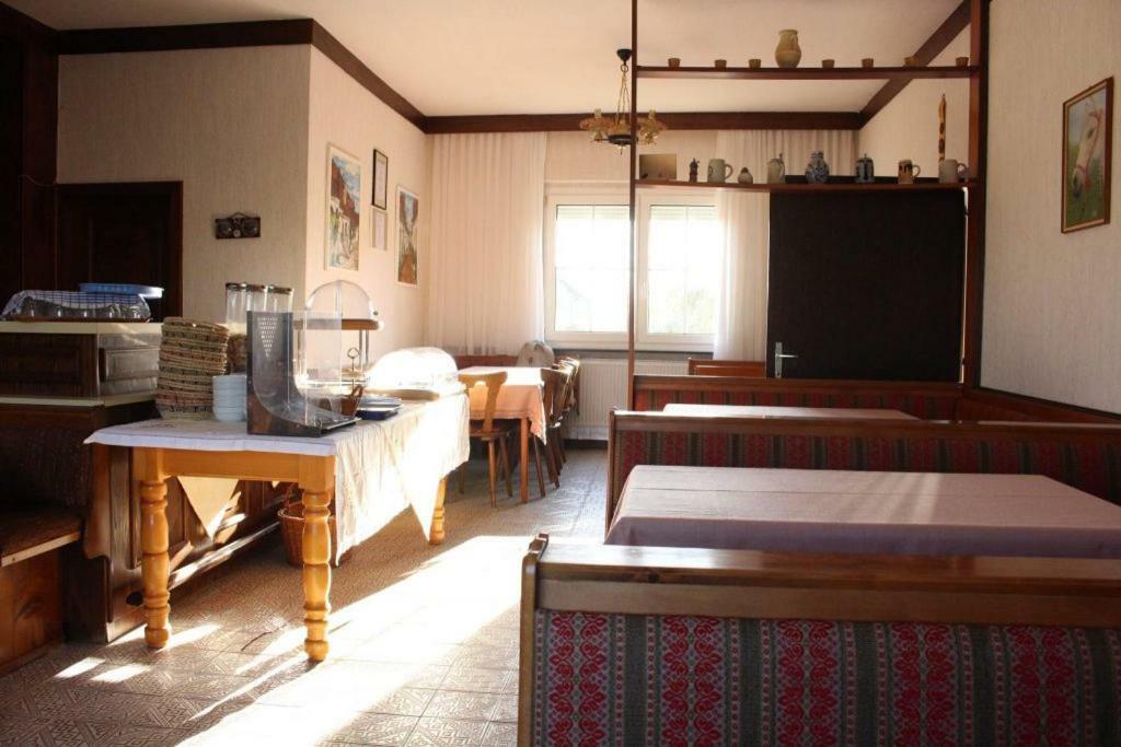 Pension Weinberg Moerbisch Am See Exterior photo